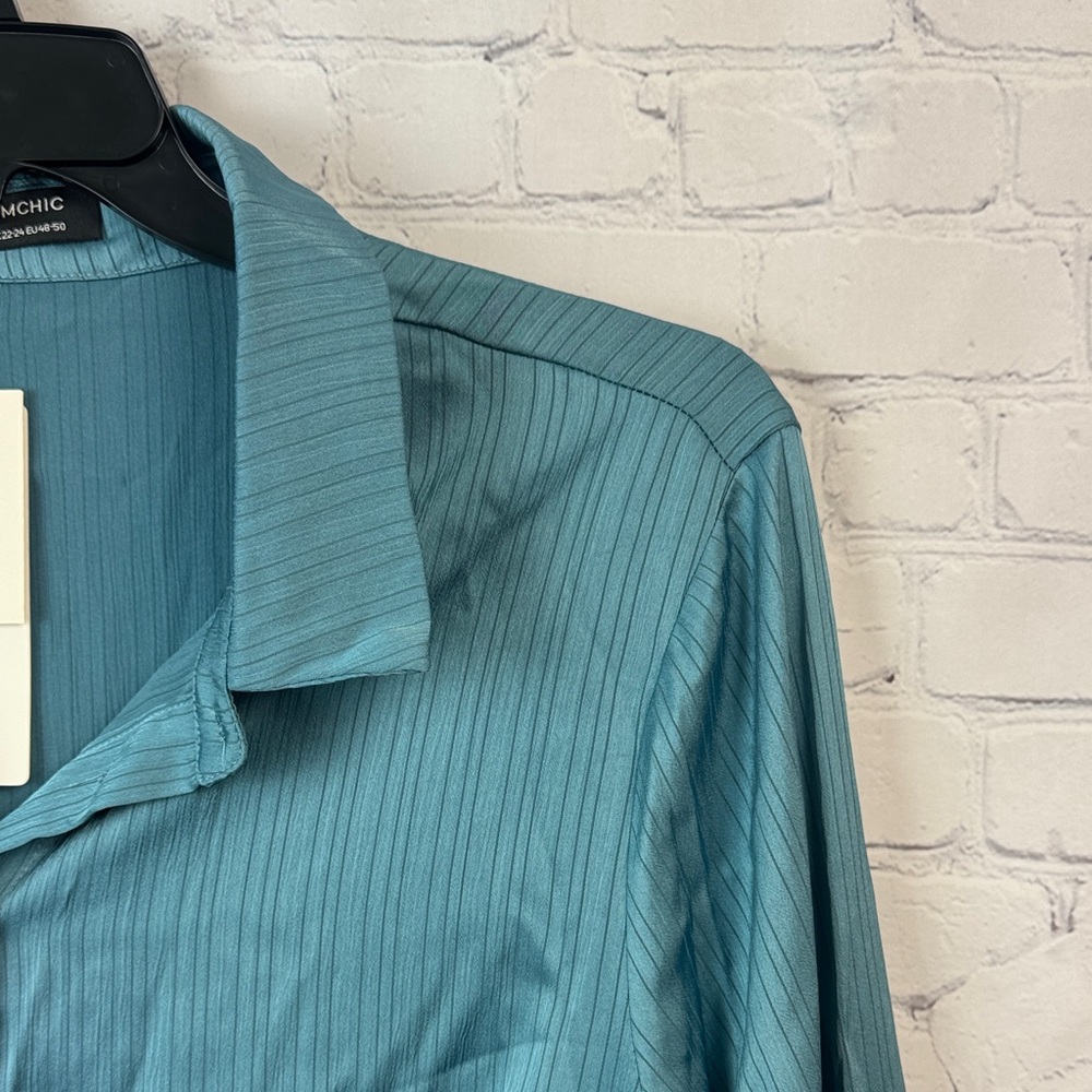 BloomChic Teal Button Down Shirt - Picture 3 of 7